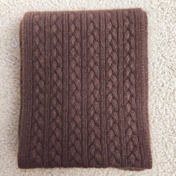 Brown Cashmere Cable Knit Scarf - Picture 8 of 15